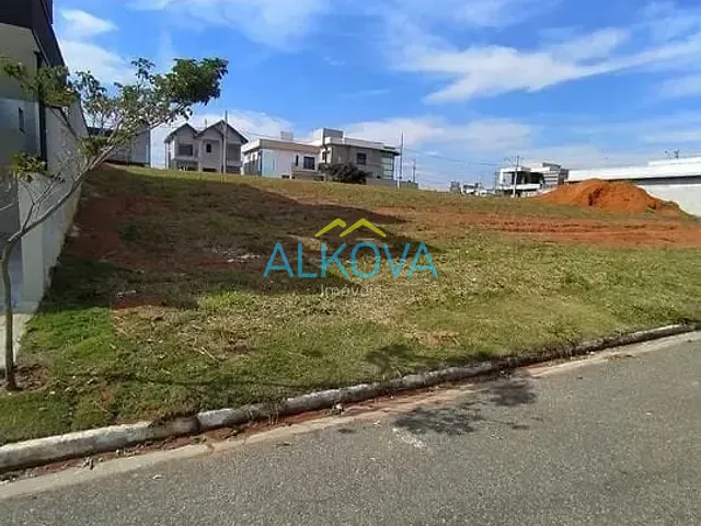 Terreno com 250m², à venda, no bairro Recanto dos Eucaliptos em São José dos Campos