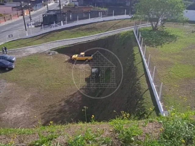 Terreno com 3305m², à venda, no bairro Cipó em Embu-Guaçu