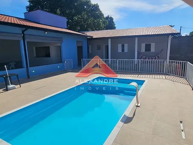 Chácara com 702m², à venda, no bairro Primavera I em São José dos Campos