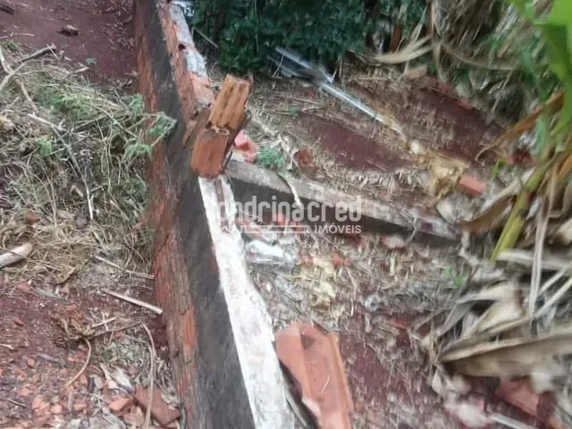 Terreno com 200m², à venda, no bairro Residencial Abussafe em Londrina