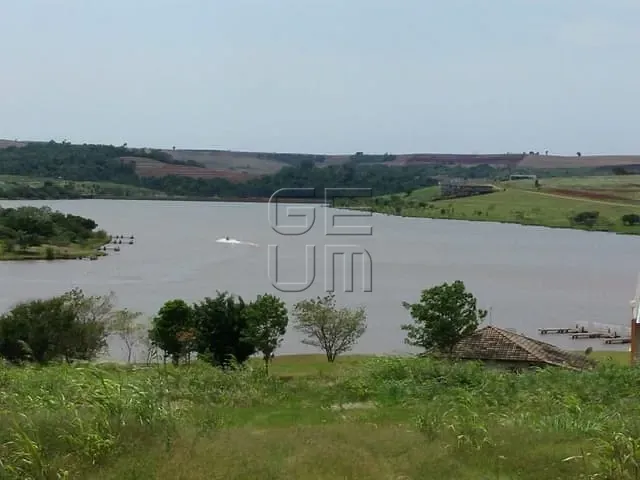 Terreno com 3842m², à venda, no bairro Rodovia em Sertanópolis