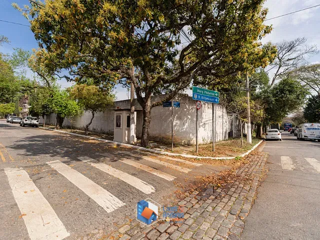 Terreno com 800m² 1 quarto e 1 banheiro, à venda, no bairro Indianópolis em São Paulo