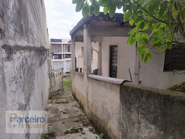 Terreno com 300m², à venda, no bairro Cidade Patriarca em São Paulo