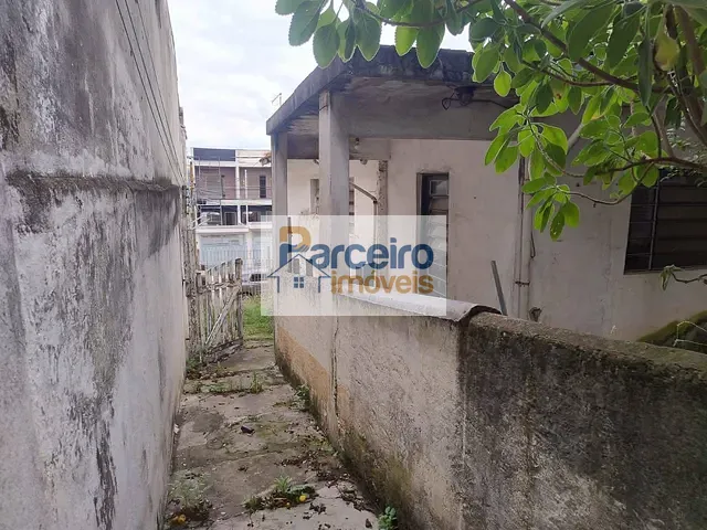 Terreno com 300m², à venda, no bairro Cidade Patriarca em São Paulo