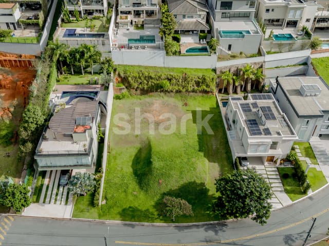 Terreno com 622m², à venda, no bairro Paiol Velho em Santana de Parnaíba