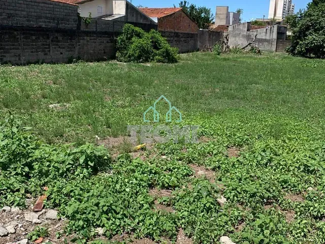 Terreno com 464m², à venda, no bairro Parque São Luís em Taubaté