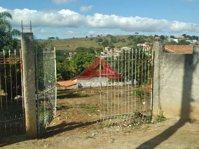 Terreno com 2366m², à venda, no bairro Morada do Fênix em São José dos Campos