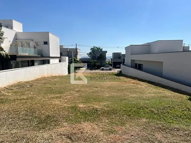 Terreno com 423m², à venda, no bairro Vale das Laranjeiras em Indaiatuba