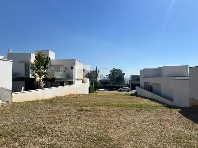 Terreno com 423m², à venda, no bairro Vale das Laranjeiras em Indaiatuba
