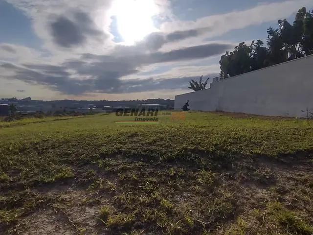 Terreno com 1000m², à venda, no bairro Jardim Indaiatuba Golf em Indaiatuba