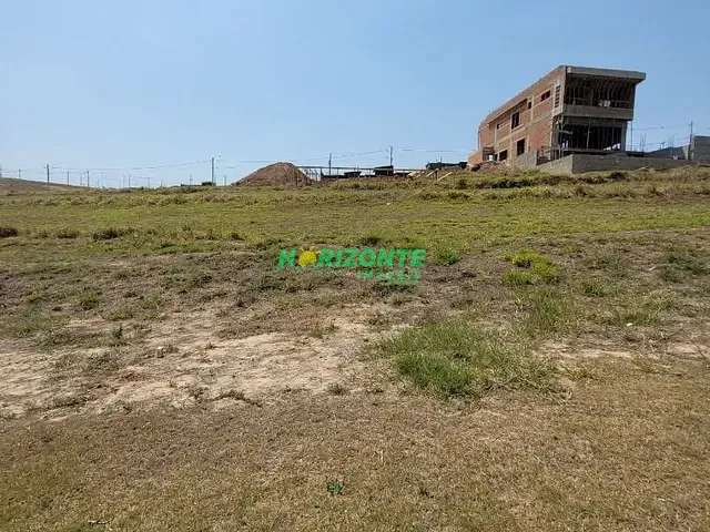 Terreno com 332m², à venda, no bairro Urbanova em São José dos Campos