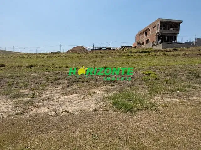 Terreno com 332m², à venda, no bairro Urbanova em São José dos Campos