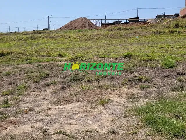 Terreno com 332m², à venda, no bairro Urbanova em São José dos Campos
