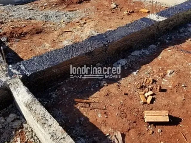 Terreno com 200m², à venda, no bairro Residencial Abussafe em Londrina