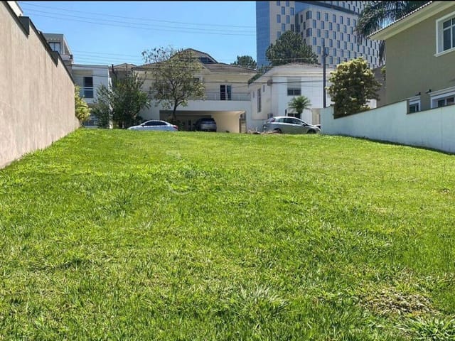 Terreno com 501m², à venda, no bairro Alphaville Residencial Plus em Barueri