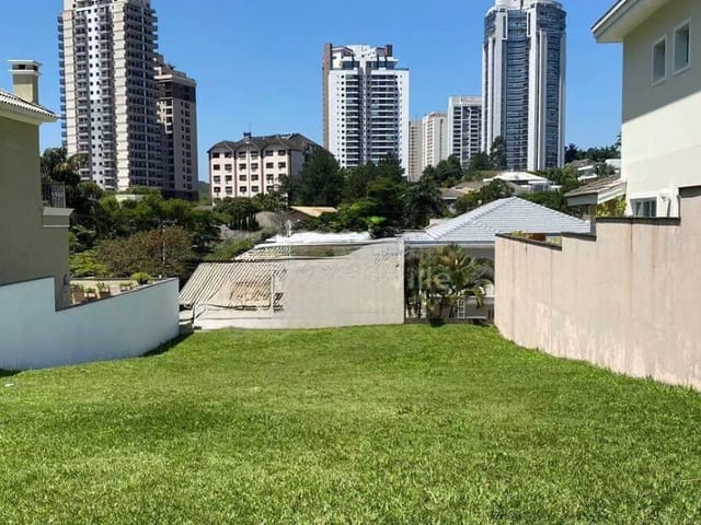 Terreno com 501m², à venda, no bairro Alphaville Residencial Plus em Barueri