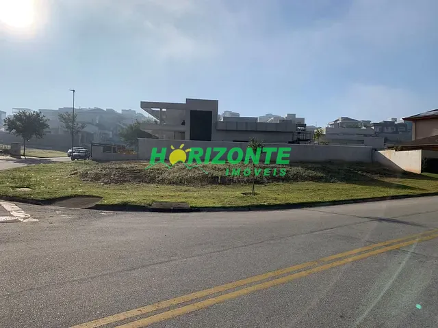 Terreno com 660m², à venda, no bairro Urbanova em São José dos Campos