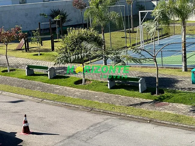Terreno com 660m², à venda, no bairro Urbanova em São José dos Campos
