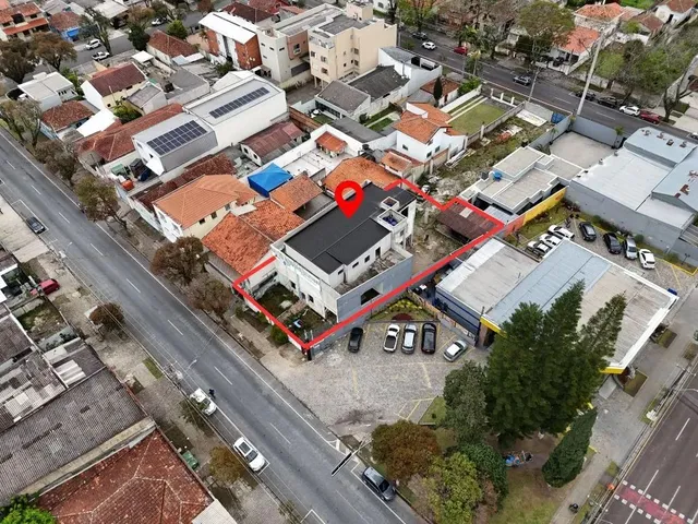 Terreno à venda, no bairro Rebouças em Curitiba