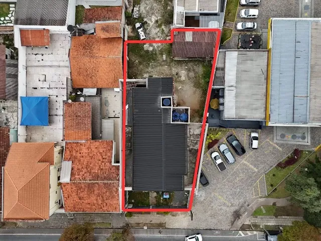 Terreno à venda, no bairro Rebouças em Curitiba