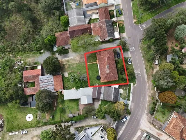 Terreno à venda, no bairro Butiatuvinha em Curitiba