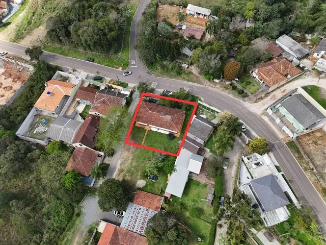 Terreno à venda, no bairro Butiatuvinha em Curitiba