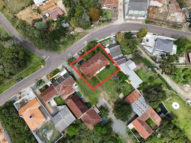 Terreno à venda, no bairro Butiatuvinha em Curitiba