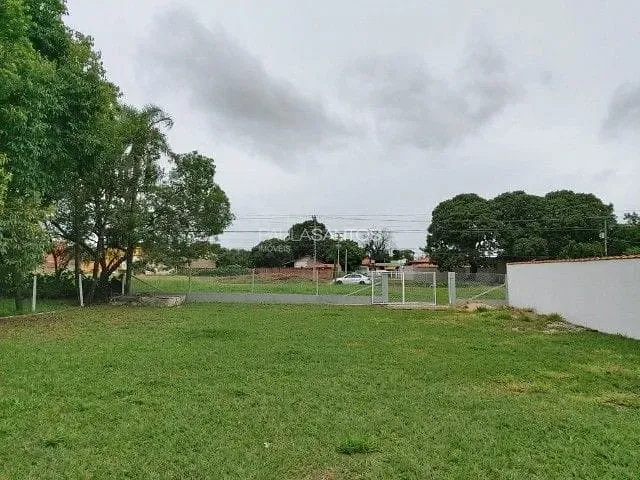 Terreno com 1260m², à venda, no bairro Centro em Araçoiaba da Serra