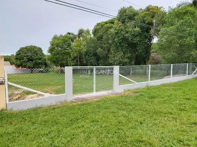 Terreno com 1260m², à venda, no bairro Centro em Araçoiaba da Serra