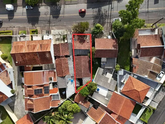 Terreno à venda, no bairro Santa Felicidade em Curitiba