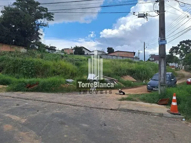 Terreno com 403m², à venda, no bairro Órfãs em Ponta Grossa
