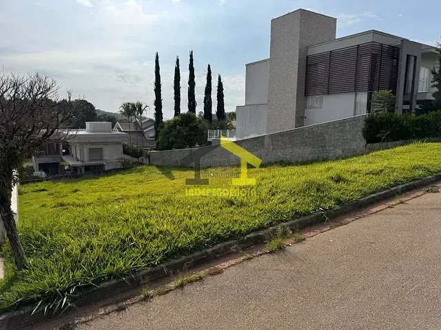 Terreno com 660m², à venda, no bairro Condominio Residencial Paradiso em Itatiba