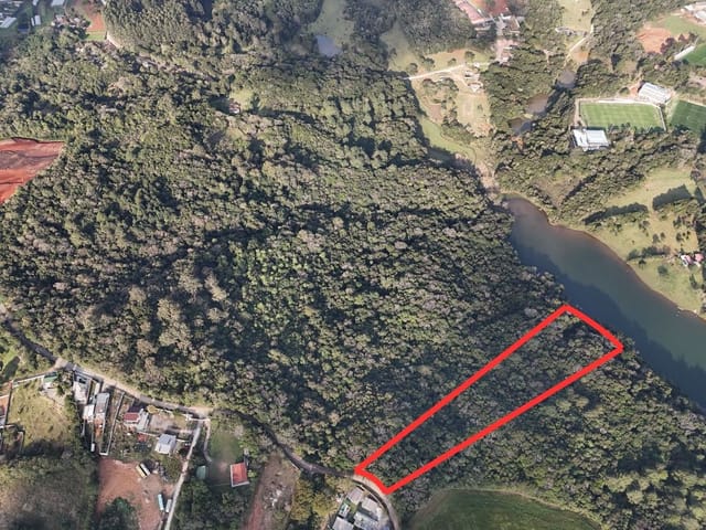 Terreno à venda, no bairro Cidade Industrial de Curitiba em Curitiba