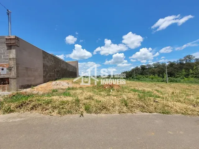 Terreno com 250m², à venda, no bairro Centro em Andradas