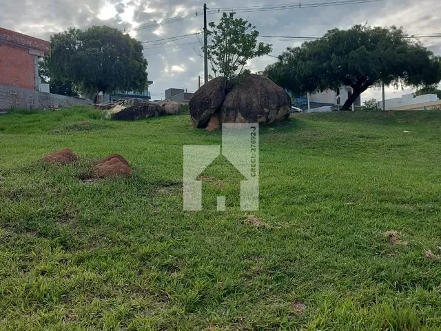Terreno com 560m², à venda, no bairro Pinhal em Cabreúva