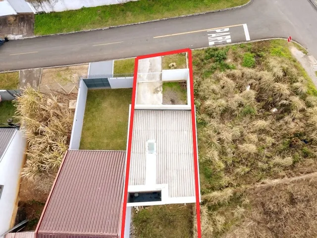 Terreno à venda, no bairro Pilarzinho em Curitiba