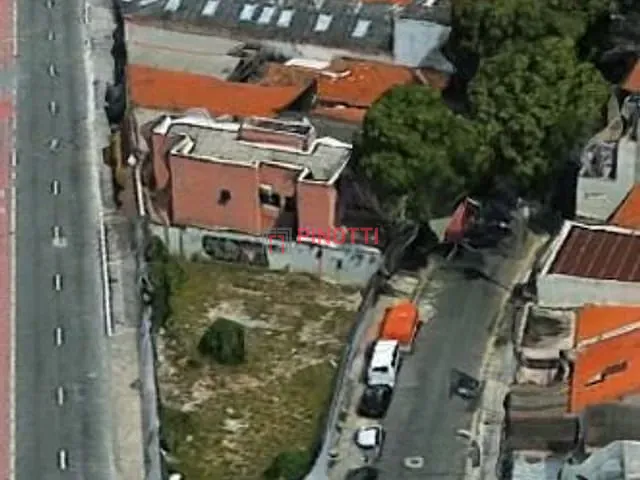 Terreno à venda, no bairro Centro em Santo André
