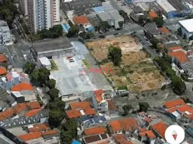 Terreno à venda, no bairro Centro em Santo André
