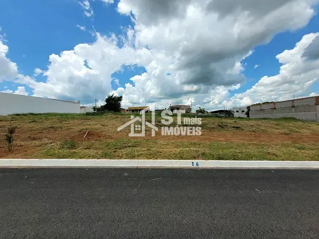 Terreno com 200m², à venda, no bairro Veredas da Serra em Andradas