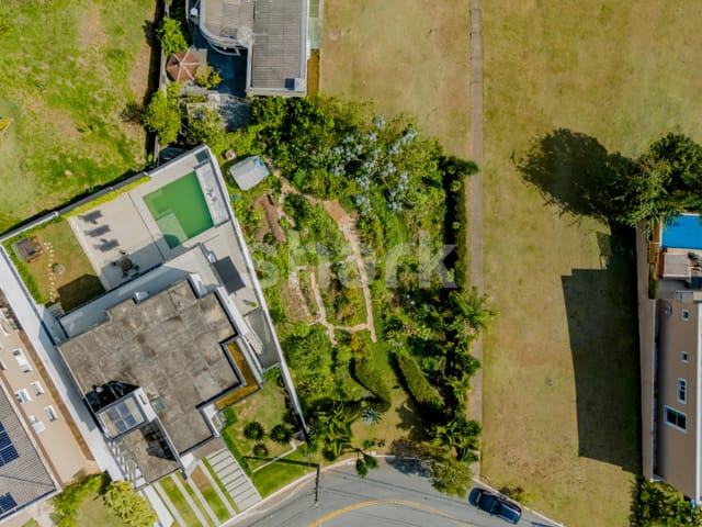 Terreno com 600m², à venda, no bairro Alphaville em Barueri