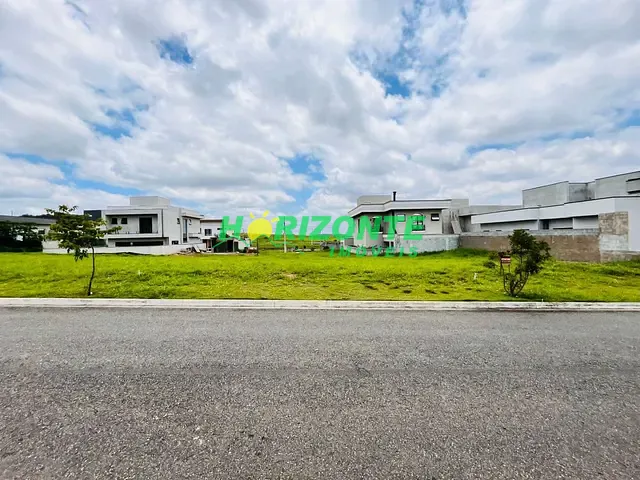 Terreno com 252m², à venda, no bairro Recanto dos Eucaliptos em São José dos Campos