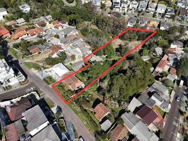 Terreno à venda, no bairro Vista Alegre em Curitiba