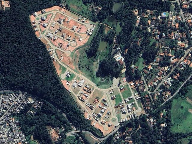 Terreno com 200m², à venda, no bairro Água Espraiada (Caucaia do Alto) em Cotia