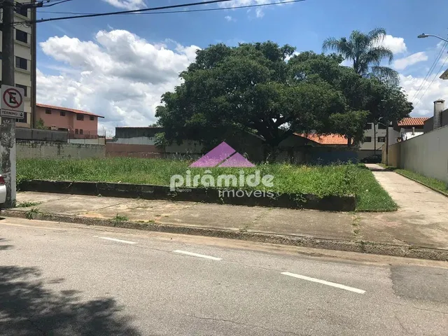 Terreno com 900m², para alugar, no bairro Jardim Alvorada em São José Dos Campos