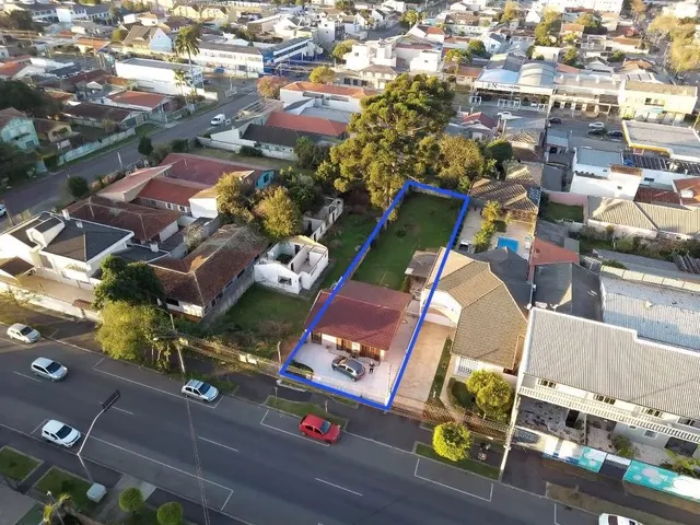 Terreno à venda, no bairro Hauer em Curitiba