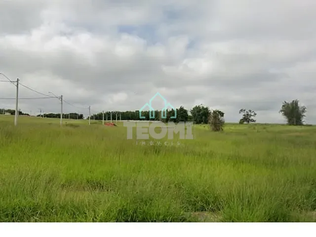 Terreno com 250m², à venda, no bairro Vale dos Cristais em Taubaté