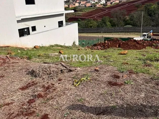 Terreno com 257m², à venda, no bairro Jardim Morumbi em Londrina