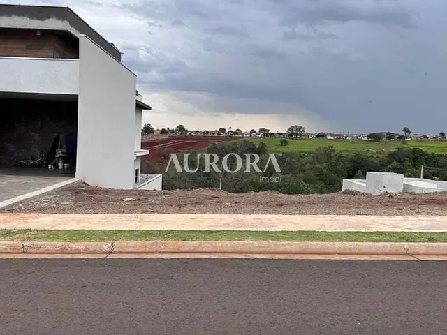 Terreno com 257m², à venda, no bairro Jardim Morumbi em Londrina