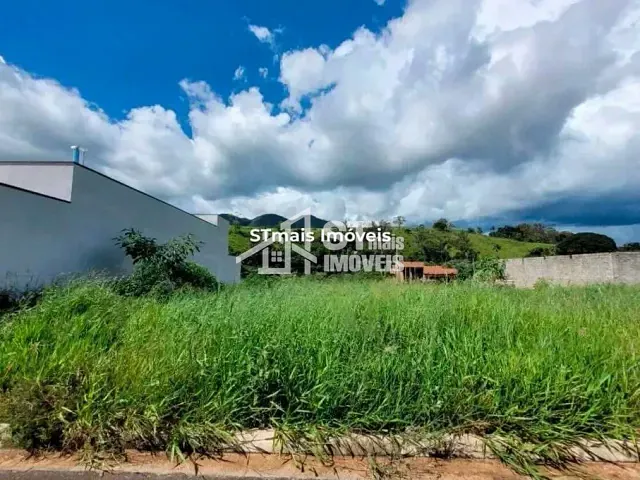 Terreno com 202m², à venda, no bairro São Cristovão em Andradas
