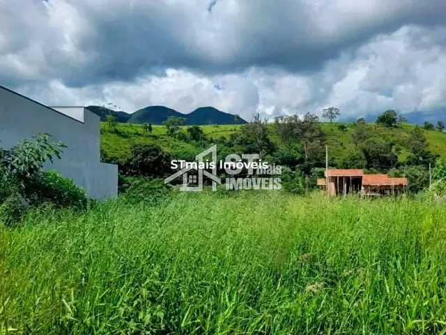 Terreno com 202m², à venda, no bairro São Cristovão em Andradas